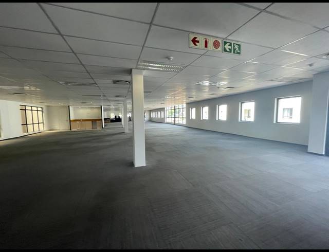 566M² OFFICE TO LET IN RIVONIA